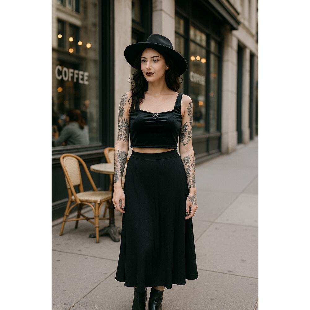 Wild Fable Black Velvety Cropped Cami Tank Top XL Silver Bow Coquette Feminine